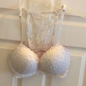 Victoria’s Secret Pink Bra 32DD